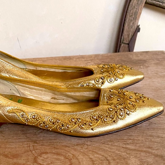 SBICCA LAMPLIGHTERS Vtg 80’s Gold Metallic Leather Embroidered Beaded Flats 5B - Picture 11 of 11